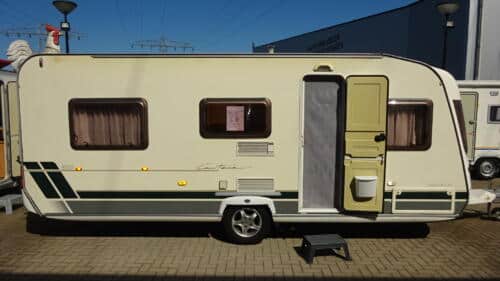 CHATEAU CANTARA Comfort Traveller 520 2004 VRIJSTAAND BED - Afbeelding 2