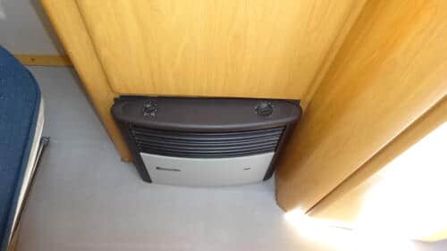 CHATEAU CANTARA Comfort Traveller 520 2004 VRIJSTAAND BED - Afbeelding 13