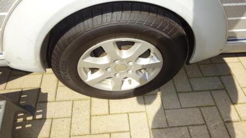 TEC TOUR 400 DB 2008 VASTBED TREINZIT 920 kg leeg - Afbeelding 5