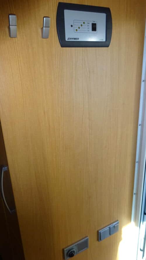 ERIBA HYMER PULSE SPORTING 465 2009 MOVER OMNISTORE LEVELER VOORTENT - Afbeelding 20