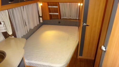 HOBBY de LUXE 460 UFe 2011 VASTBED RONDZIT MOVER ZAKLUIFEL - Afbeelding 9