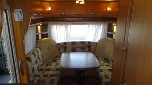 HOBBY De LUXE  495 UL 2010 ENKELE BEDDEN RONDZIT - Afbeelding 19