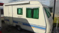 ADRIA Unica 390 DS 2000 DINETTE en TREINZIT 730 kg