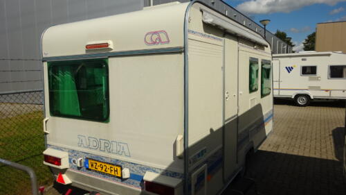 ADRIA Unica 390 DS 2000 DINETTE en TREINZIT 730 kg - Afbeelding 13