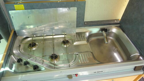 ADRIA Unica 390 DS 2000 DINETTE en TREINZIT 730 kg - Afbeelding 5