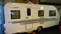 ADRIA ALDORA 472 LU 2015 ENKELE BEDDEN MOVER TOP