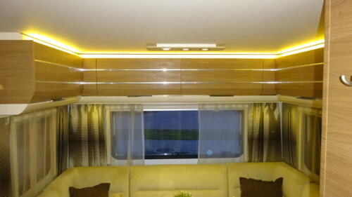 ADRIA ALDORA 472 LU 2015 ENKELE BEDDEN MOVER TOP - Afbeelding 9