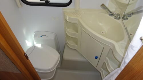 ADRIA ALTEA 492 2014 ENKELE BEDDEN RONDZIT MOVER AIRCO OMNISTORE TOP - Afbeelding 20