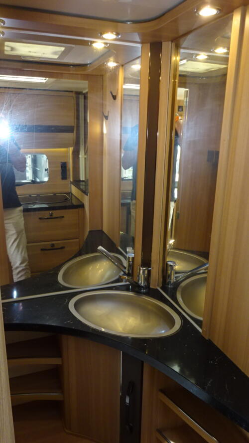 LMC Munsterland MUSICA 470 E 2015 Enkele bedden Dinette MOVER CASSETTELUIFEL - Afbeelding 17