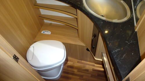 LMC Munsterland MUSICA 470 E 2015 Enkele bedden Dinette MOVER CASSETTELUIFEL - Afbeelding 19