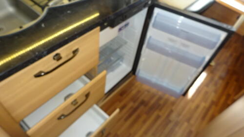 LMC Munsterland MUSICA 470 E 2015 Enkele bedden Dinette MOVER CASSETTELUIFEL - Afbeelding 14