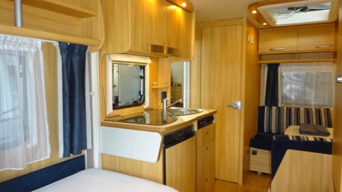 DETHLEFFS CAMPER 450 V 2010 ENKELE BEDDEN RONDZIT MOVER Voortent - Afbeelding 14