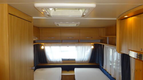 DETHLEFFS CAMPER 450 V 2010 ENKELE BEDDEN RONDZIT MOVER Voortent - Afbeelding 4