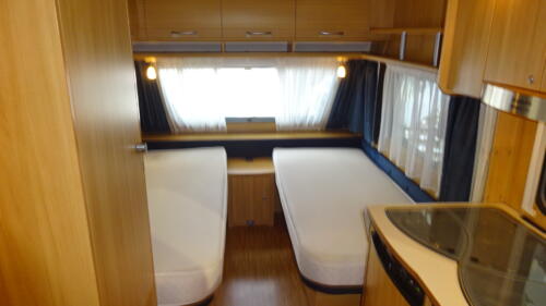 DETHLEFFS CAMPER 450 V 2010 ENKELE BEDDEN RONDZIT MOVER Voortent - Afbeelding 5
