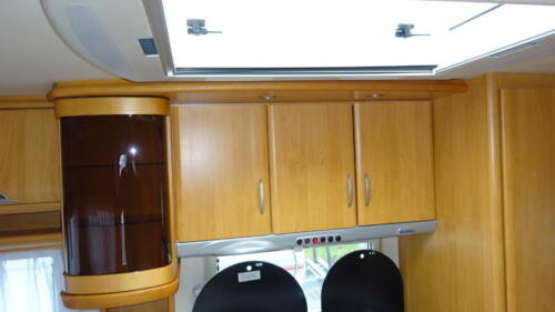 HOBBY Excellent Easy 540 UL 2005 Enkele Bedden en Rondzit Ventura Voortent 3 m - Afbeelding 13