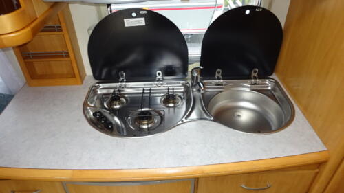 HOBBY Excellent Easy 540 UL 2005 Enkele Bedden en Rondzit Ventura Voortent 3 m - Afbeelding 16