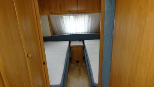 HOBBY Excellent Easy 540 UL 2005 Enkele Bedden en Rondzit Ventura Voortent 3 m - Afbeelding 20