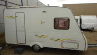 STERCKEMAN STARLETT 420 CP Executive 2005 VASTBED MIDDENZIT Voortent Luifel leeg 720 kg