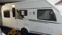 KNAUS SUDWIND 460 EU 2022 ENKELE BEDDEN DINETTE MOVER OMNISTORE